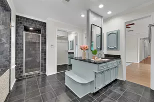 9511 Robin Meadow Dr, Dallas, TX 75243 - Photo 24