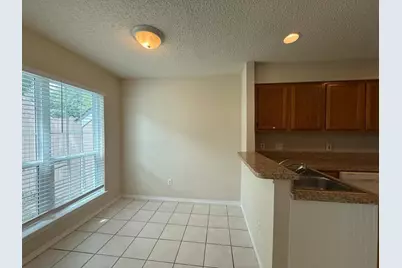 17820 Windflower Way #404, Dallas, TX 75252 - Photo 4