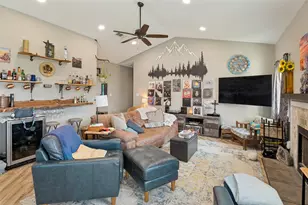 1052 Meandering Way, China Spring, TX 76633 - Photo 4