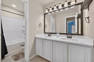1908 Sunflower Dr, Glenn Heights, TX 75154 - Photo 32