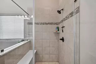 1908 Sunflower Dr, Glenn Heights, TX 75154 - Photo 20