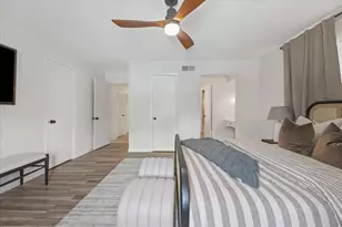 1426 Lexington Dr, Garland, TX 75041 - Photo 10