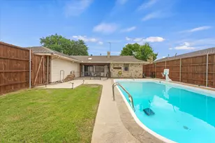 1426 Lexington Dr, Garland, TX 75041 - Photo 20