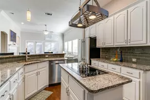 7926 Enclave Way, Dallas, TX 75218 - Photo 6