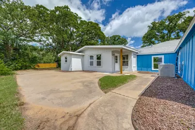 1023 Oak Drive, Denison, TX 75020 - Photo 2