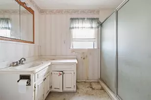 903 S Harrison St, McGregor, TX 76657 - Photo 8