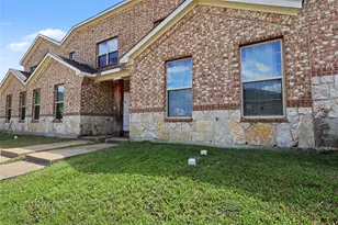 1922 Timber Oaks Dr, Garland, TX 75040 - Photo 1