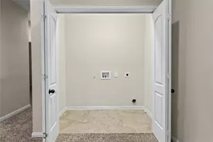 1922 Timber Oaks Dr, Garland, TX 75040 - Photo 16