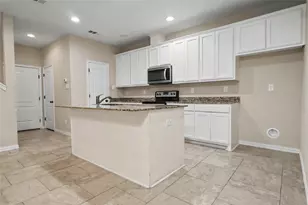 1922 Timber Oaks Dr, Garland, TX 75040 - Photo 4