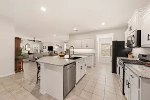 601 Emmons Crk St, Justin, TX 76247 - Photo 6
