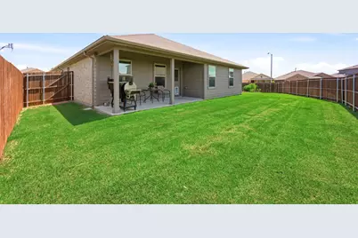 601 Emmons Creek Street, Justin, TX 76247 - Photo 26