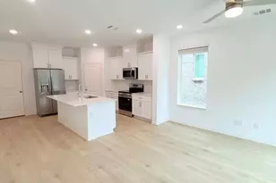 5328 Springlake Pkwy, Haltom City, TX 76117 - Photo 6