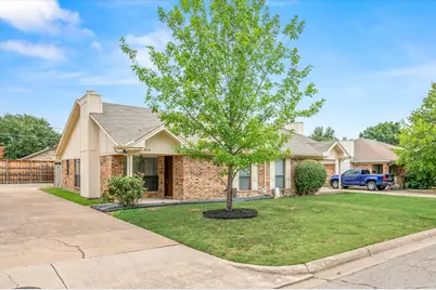 5718 Cancun Drive, North Richland Hills, TX 76180 - Photo 34