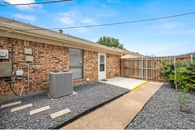 5718 Cancun Drive, North Richland Hills, TX 76180 - Photo 24