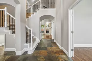 8709 Herns Meadow Ln, McKinney, TX 75071 - Photo 2