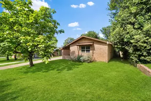 5420 Sonata Ln, Dallas, TX 75241 - Photo 2