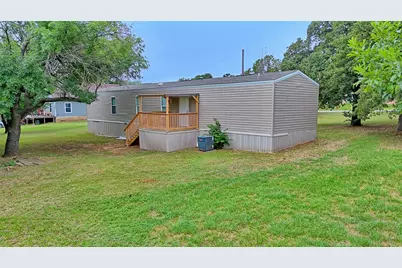 504 Fannin Street, Nocona, TX 76255 - Photo 12