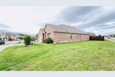 7908 Lindheimer Lane, McKinney, TX 75071 - Photo 4