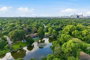 610 S Manus Dr, Dallas, TX 75224 - Photo 2