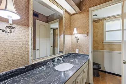 610 S Manus Drive, Dallas, TX 75224 - Photo 28