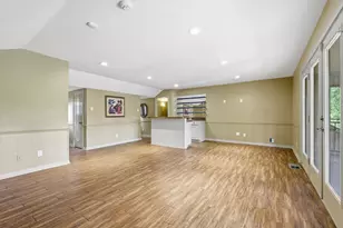 610 S Manus Dr, Dallas, TX 75224 - Photo 30