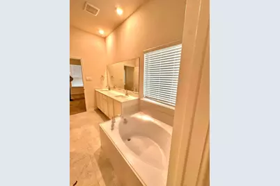 3628 Walnut Ridge Drive, Grand Prairie, TX 76065 - Photo 14