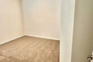 3628 Walnut Rdg Dr, Grand Prairie, TX 76065 - Photo 2