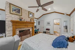 9913 Burgundy Ln, Woodway, TX 76712 - Photo 12
