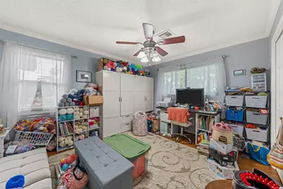 9913 Burgundy Lane, Woodway, TX 76712 - Photo 22