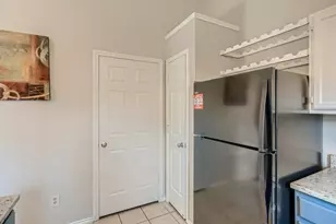 627 Meadowbrook St, Allen, TX 75002 - Photo 8