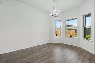 10600 Breezeway Dr, Aubrey, TX 76227 - Photo 12