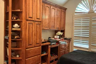 8803 Hampton South Ct, Granbury, TX 76049 - Photo 24