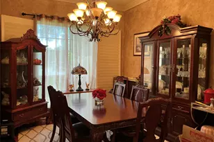 8803 Hampton South Ct, Granbury, TX 76049 - Photo 6