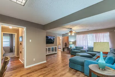 327 Harman Street, Duncanville, TX 75116 - Photo 6