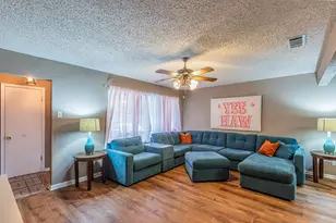 327 Harman St, Duncanville, TX 75116 - Photo 8