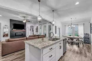 421 Vaquero, Weatherford, TX 76087 - Photo 8