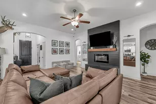 421 Vaquero, Weatherford, TX 76087 - Photo 22