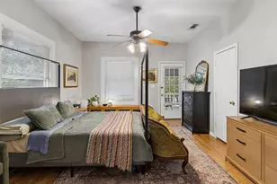 826 N Bishop Ave, Dallas, TX 75208 - Photo 6