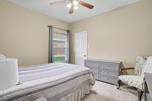 2801 Warwick Dr, Corinth, TX 76210 - Photo 16