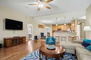2801 Warwick Dr, Corinth, TX 76210 - Photo 6