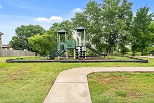 10237 Driskill Dr, Waco, TX 76708 - Photo 24