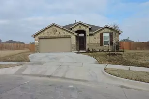 405 Eureka Ct, Burleson, TX 76028 - Photo 1