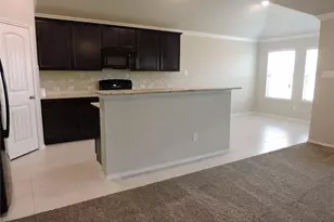 405 Eureka Ct, Burleson, TX 76028 - Photo 6