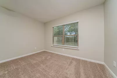 1310 Barrel Drive, Dallas, TX 75253 - Photo 8