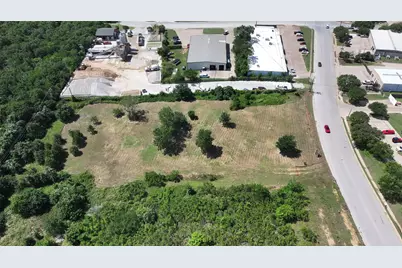 1305-1307 Royal Parkway, Euless, TX 76040 - Photo 2