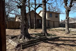 721 Timberoaks Dr, Azle, TX 76020 - Photo 1