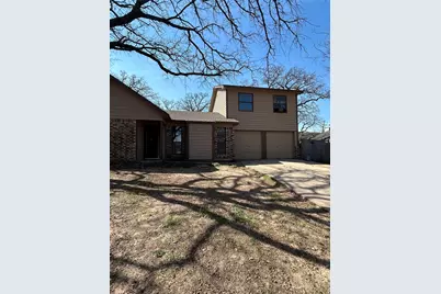 721 Timberoaks Drive, Azle, TX 76020 - Photo 2