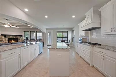 748 Sandbox Drive, Little Elm, TX 76227 - Photo 10