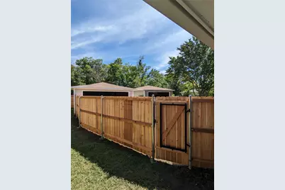 10008 Olmos Drive, Dallas, TX 75218 - Photo 16