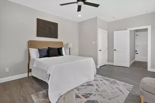 804 Premier, Grand Prairie, TX 75051 - Photo 28